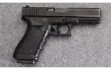 Glock Model 21 Generation 3 in .45 Auto - 2 of 3