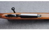 Weatherby Model Mark V in .300 Weatherby Magnum - 5 of 8