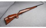 Weatherby Model Mark V Left Hand in .270 Wby - 1 of 8