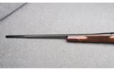 Weatherby Model Mark V in .300 Weatherby Magnum - 8 of 8