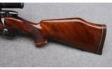 Weatherby Model Mark V Left Hand in 7mm Wby - 6 of 8