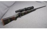 Weatherby Model Mark V in 7mm Weatherby Magnum - 1 of 8