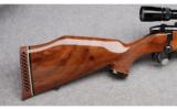 Weatherby Model Mark V in .30-06 - 2 of 8