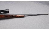 Weatherby Mark V rifle in 7MM Weatherby Magnum - 4 of 9