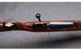 Weatherby Mark V in .300 Wby Mag - 5 of 8