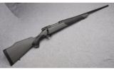 New Weatherby Vanguard S2 rifle in .300 Wby Mag - 1 of 9