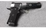 Para-Ordnance Todd Jarrett pistol in 40 S&W - 2 of 3