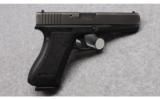 Glock 22 Gen 3 Pistol in .40 S&W - 2 of 3
