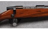 Weatherby Vanguard Deluxe Rifle in .243 Winchester - 3 of 8