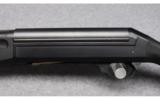 Benelli Super Black Eagle Shotgun in 12 Gauge - 7 of 9