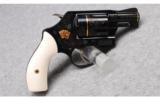 Smith & Wesson 36 Texas Hold'Em Revolver in .38Spl - 2 of 5