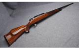 Weatherby Mark V Left Handed Rifle in .270 Wby Mag - 1 of 9