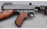 Auto Ordnance 1927A1 Tommy Gun in .45 - 3 of 9