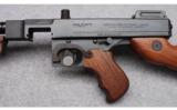 Auto Ordnance 1927A1 Tommy Gun in .45 - 7 of 9
