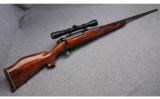 Weatherby Mark V Rifle in .300 Weatherby Magnum - 1 of 9