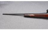 Weatherby Mark V Rifle in .270 Wby Magnum - 6 of 9