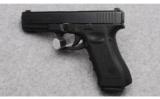 Glock 22 Pistol in .40 S&W - 3 of 3