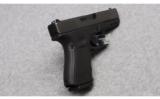 Glock 23 Gen 4 Pistol in .40 S&W - 1 of 3