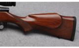 Weatherby Vanguard Rifle
in .22-250 - 8 of 9