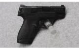 Smith & Wesson M&P40 Shield Pistol in .40 S&W - 2 of 3