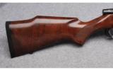 Weatherby Vanguard Rifle In .300 Weatherby Magnum - 2 of 9