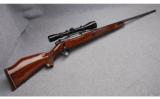 Weatherby Mark V Rifle in 7MM Weatherby Magnum - 1 of 9