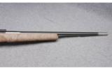 Weatherby Mark V Rifle in .22-250 - 4 of 9