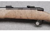 Weatherby Mark V Rifle in .22-250 - 7 of 9