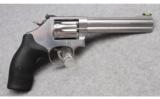 Smith & Wesson 617-6 10-Shot Revolver in .22 LR - 2 of 3