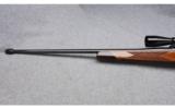Weatherby German Mark V Rifle in 7MM Wby Magnum - 7 of 9