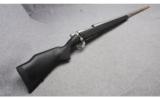 Weatherby Vanguard Rifle in 7MM Remington Magnum - 1 of 9