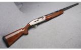 Browning Maxus Hunter Shotgun in 12 Gauge - 1 of 9