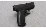 Springfield Armory XD-40 Pistol in .40 S&W - 1 of 3