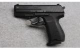 Heckler & Koch P2000 Pistol in .40 S&W - 3 of 4