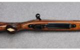Weatherby Mark V Lazermark Rifle in .270 Wby Magnum - 5 of 9