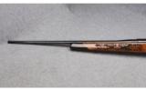 Weatherby Mark V Lazermark Rifle in .270 Wby Magnum - 7 of 9