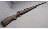 Weatherby Mark V Ultra Lightweight in .270Wby Mag - 1 of 9