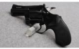 Colt Diamondback Revolver in .38 Special - 3 of 5