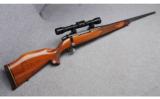Weatherby W. Germany Mark V Rifle in .300 Wby Mag - 1 of 9