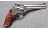 Smith & Wesson 686-5 Revolver in .357 Magnum - 2 of 3