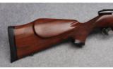 Weatherby Mark V Left Handed Rifle in .416 Wby Mag - 2 of 9