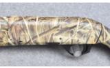 Benelli M2 Field Shotgun in 12 Gauge - 7 of 9