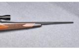 Weatherby
~ Mark V ~ 7mm Wby. Mag. - 4 of 9