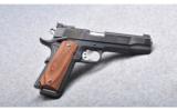 Les Baer ~ Baer Custom ~ .45 ACP - 1 of 2