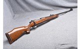 Weatherby ~ Mark V ~ .378 WBY MAG - 1 of 8