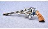 Smith & Wesson 27-3~.357 Magnum - 3 of 5