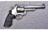 Smith & Wesson 657-3~41 Magnum - 4 of 4