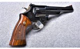 Smith & Wesson 29-3~44 Magnum - 2 of 4