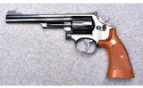 Smith & Wesson 19-5~.357 Magnum - 3 of 4