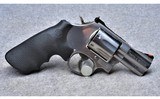 Smith & Wesson 686-6~.357 magnum - 2 of 4